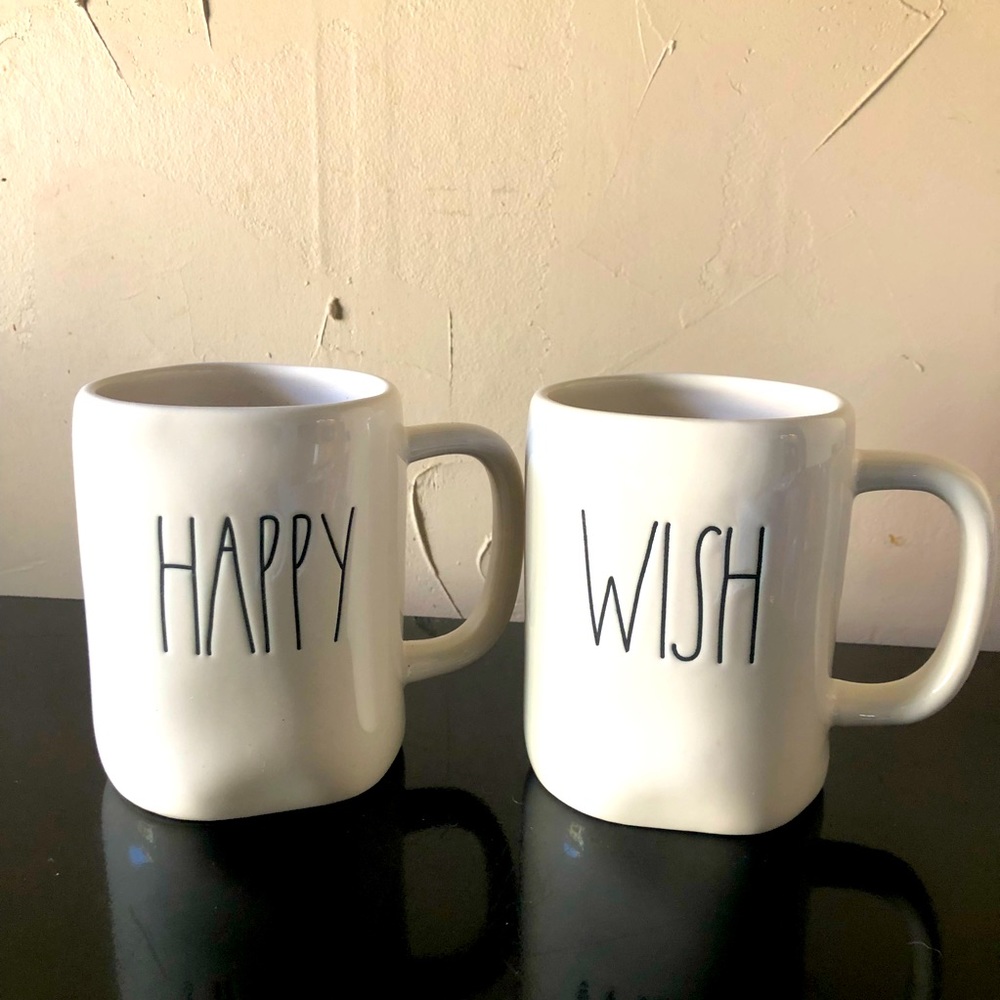 2 Rae Dunn artisan mugs